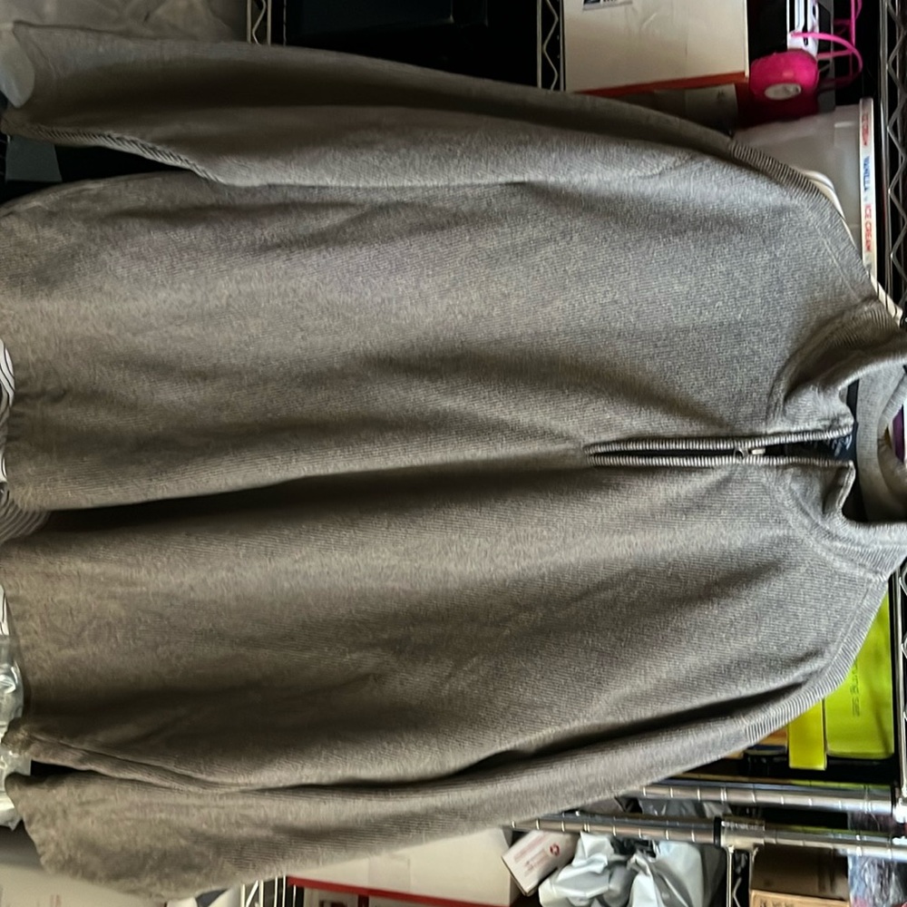 Men’s sweater!